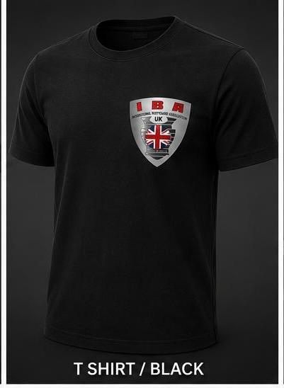 T-Shirt / Black